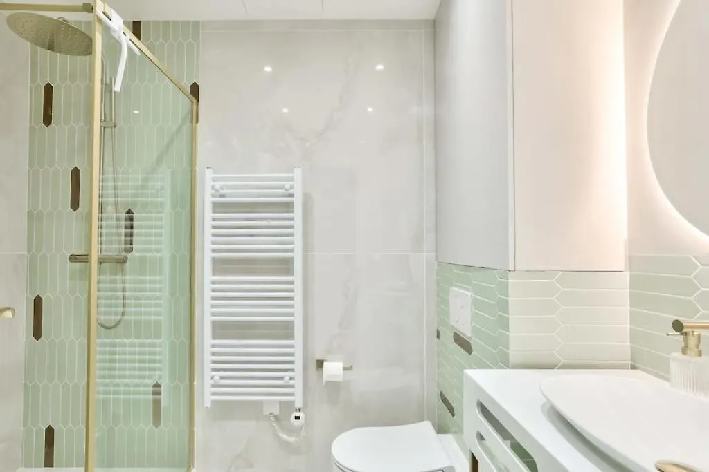 Terrace Getaway - Le Marais - With Ac Daire Paris Fransa